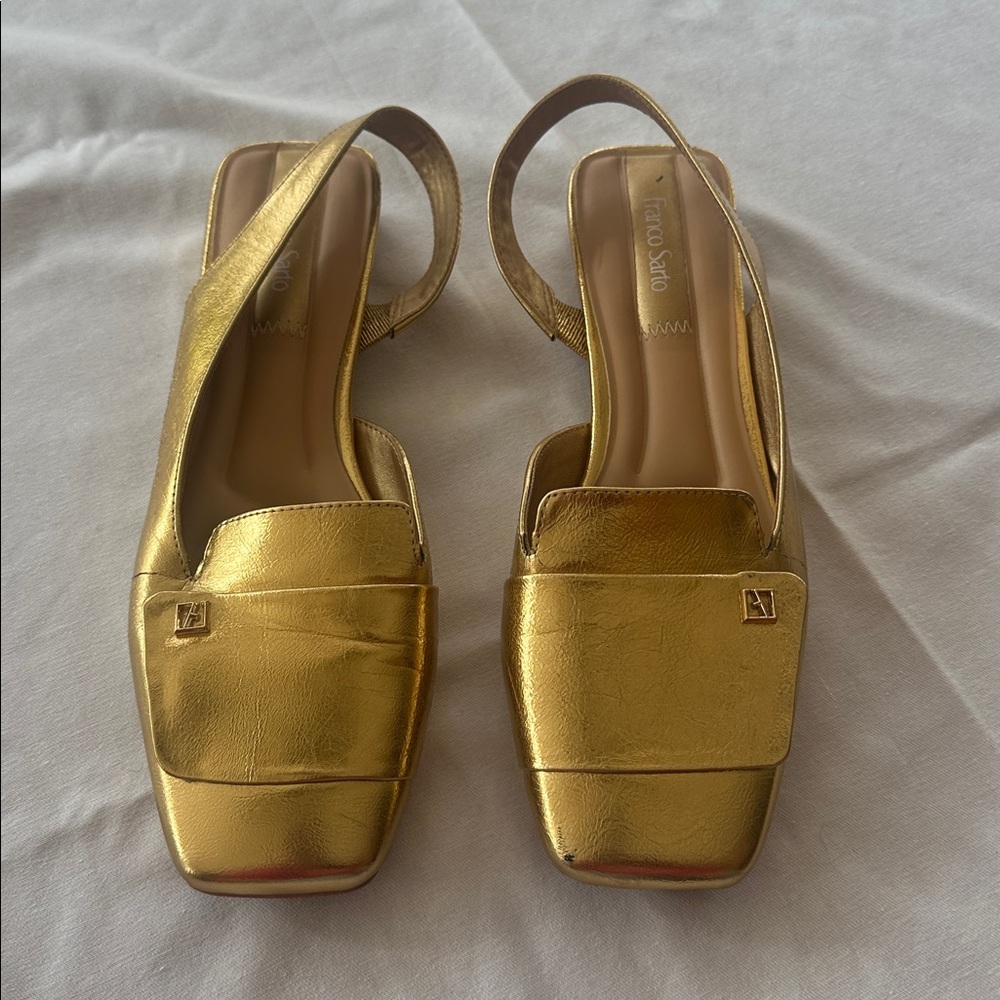 NWOT Franco Sarto Teagan Gold Slingback Flats